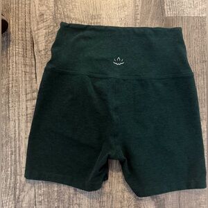 Beyond Yoga Keep Pace Biker Shorts 5”